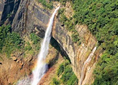 Nohkalikai Falls plunging into its pool near Cherrapunji